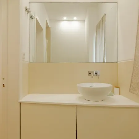 Charming Santos W/ Patio By Lovelystay Apartment *